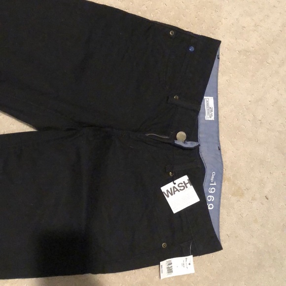Gap Jeans - Picture 2 of 3